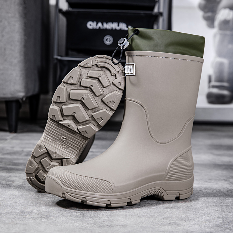 Thick-soled wear-resistant rub - Fishing Boots review and price